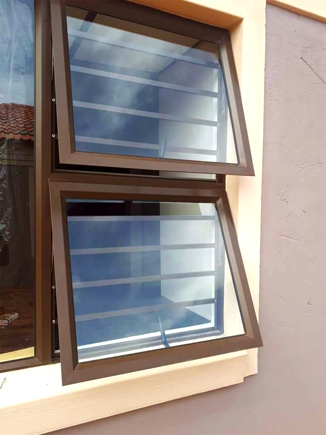 link Aluminium Doors